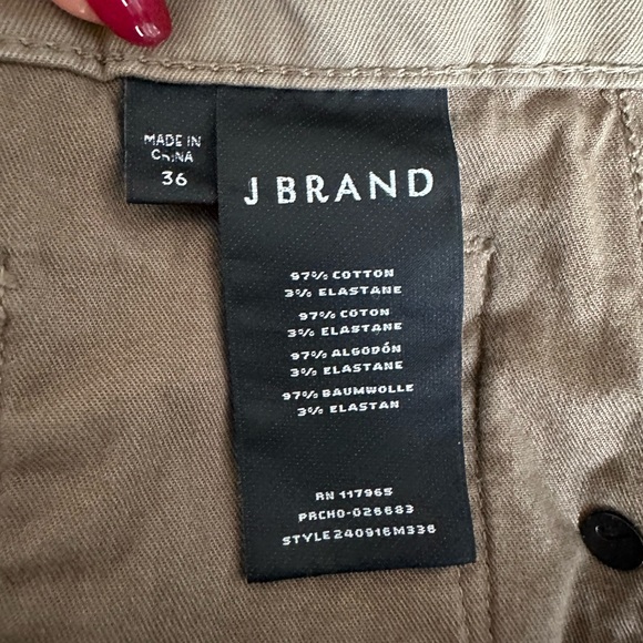 J Brand Olive Tyler Men’s Slim Straight in Seriously Soft Khaki - Picture 6 of 6